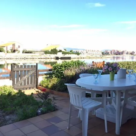 T3 Avec Piscine Et Parking Pour 6 Pers A Port Barcares - Fr-1-81-256 Villa Le Barcares